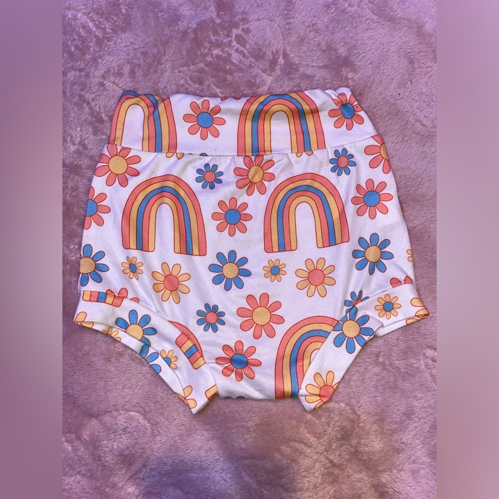 Two piece set - Picture 3 of 3